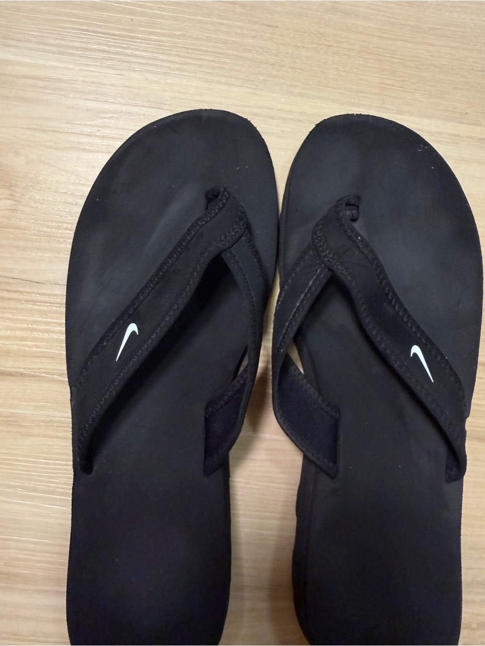 Nike Celso Girl Thong Sandals Black White Swoosh size 8 Women